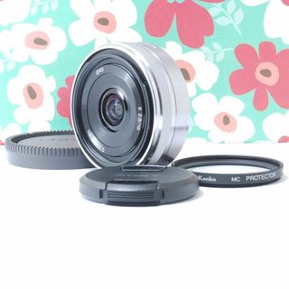 ソニー(SONY)の❤SONY 単焦点 SEL16F28❤パンケーキレンズ Eマウント❤ 大人気❤️(ミラーレス一眼)