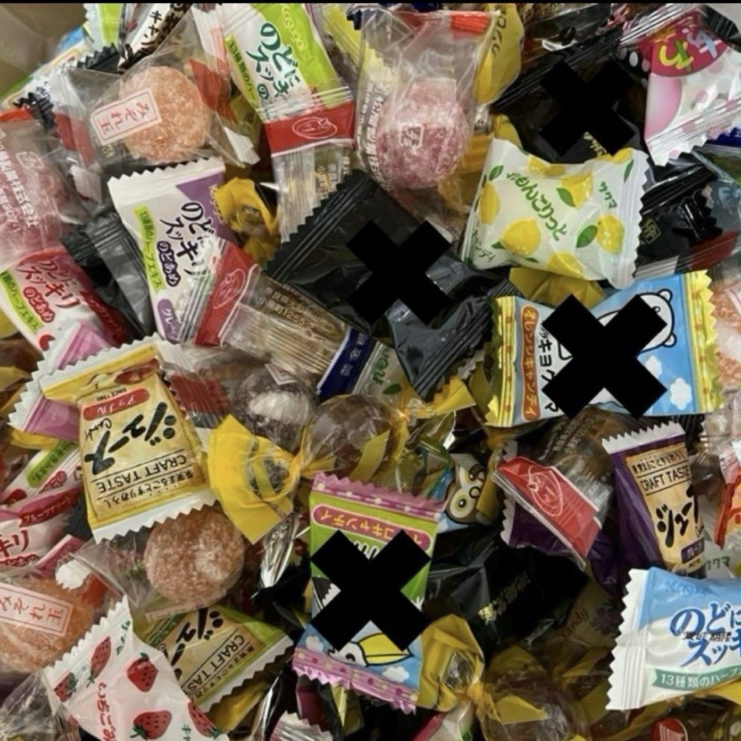 飴キャンディー色々160個さらに➕αお気持ち増量致します♡ 食品/飲料/酒の食品(菓子/デザート)の商品写真