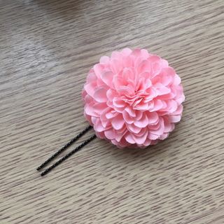 【新品 未使用】　ピンク　フラワー　Uピン(ヘアピン)