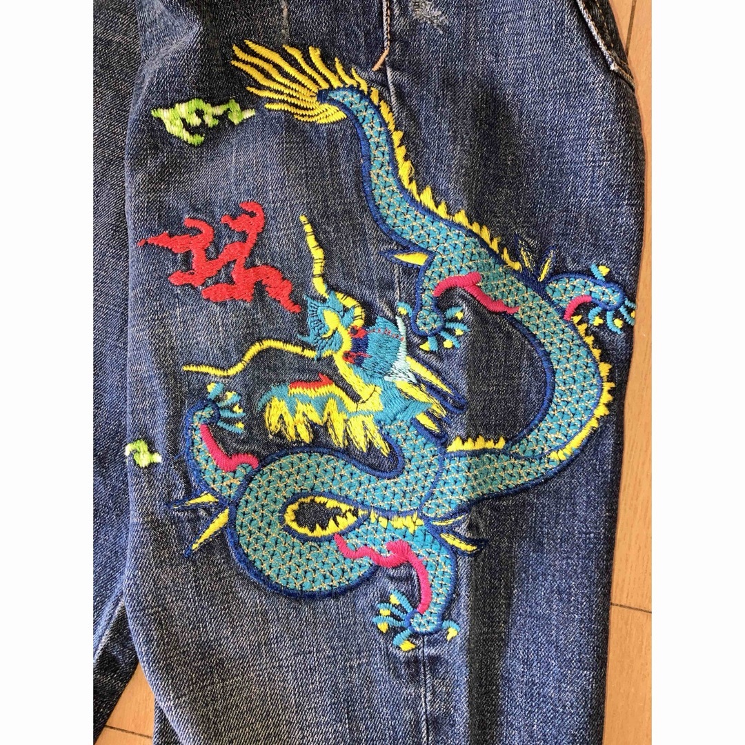 Ralph Lauren(ラルフローレン)の✨お値下げ✨ラルフローレン　ジーンズ　デニム　刺繍　ドラゴン　龍　レア レディースのパンツ(デニム/ジーンズ)の商品写真