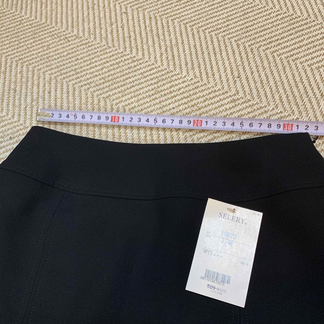SELERY(セロリー)の新品　SELERY セロリー　スカート　7号　オフィス　制服　会社 レディースのスカート(ひざ丈スカート)の商品写真