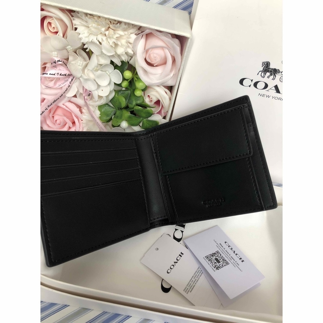 新作 新品未使用COACHコーチ 財布 折り財布メンズ 薄型小銭入れ付き白黒 新作 新品未使用COACHコーチ 財布 折り財布メンズ 薄型小銭入れ付き白黒