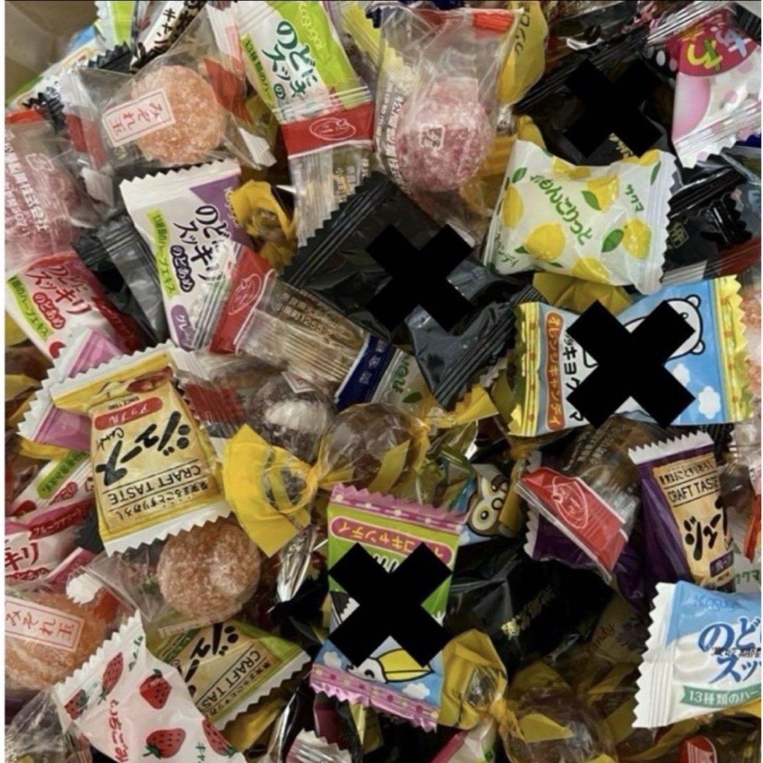飴キャンディー色々80個さらに➕αお気持ち増量致します♡ 食品/飲料/酒の食品(菓子/デザート)の商品写真
