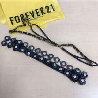 フォーエバートゥエンティーワン(FOREVER 21)のヘアアクセサリー　ヘアバンド(ヘアバンド)