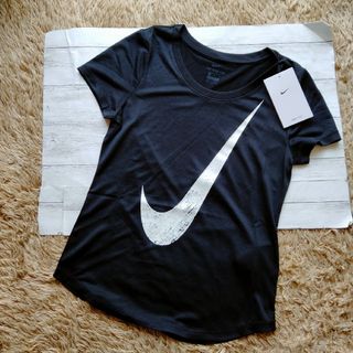 NIKE - 新品◆NIKE◆ナイキ女の子 半袖 ウェア 140cm