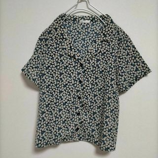 コルザ(COLZA)の【美品】COLZA コルザ 花柄×ネイビー レディース シャツ ブラウス(シャツ/ブラウス(半袖/袖なし))