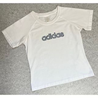 アディダス(adidas)のアディダス　Tシャツ S adidas 女の子 レディース(Tシャツ(半袖/袖なし))