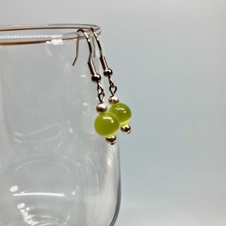 ピアス　キャッツアイピアス(ライムグリーン)  パワーストーンピアス S (ピアス)