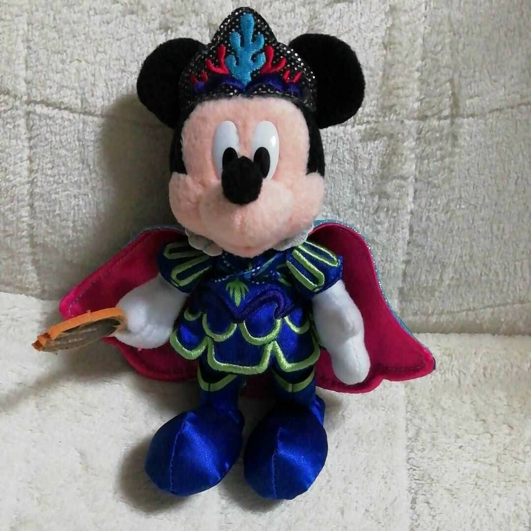Disney(ディズニー)のミッキーマウス ぬいぐるみバッジ エンタメ/ホビーのおもちゃ/ぬいぐるみ(ぬいぐるみ)の商品写真