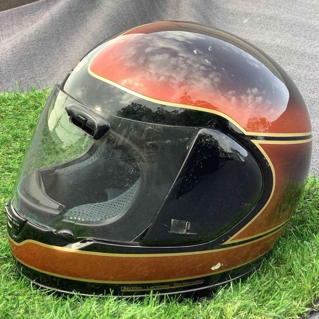 Arai(アライ)のArai フルフェイスヘルメット サイズM ビンテージ　VINTAGE アライ 自動車/バイクのバイク(ヘルメット/シールド)の商品写真