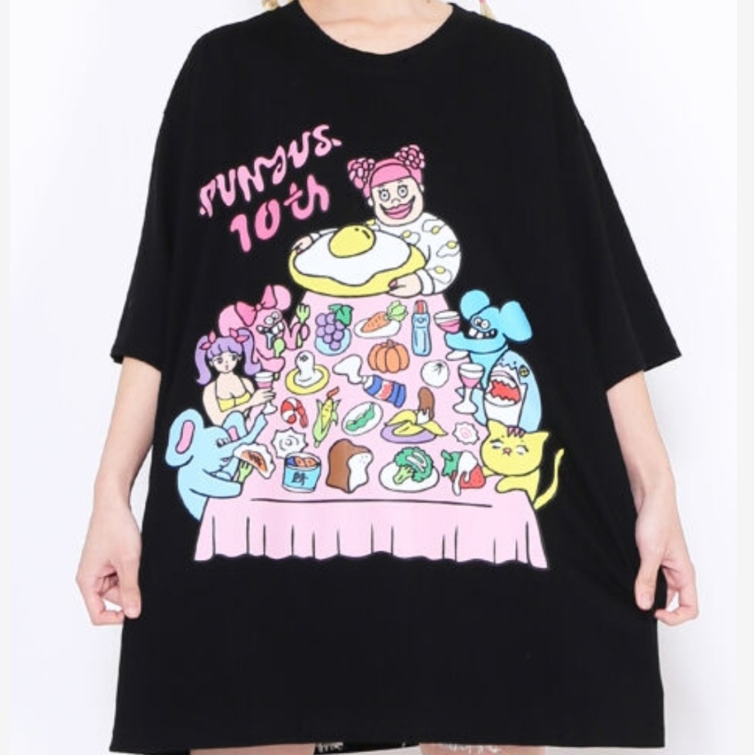 PUNYUS(プニュズ)の新品 PUNYUS Tシャツ プニュズ familyビッグTシャツ 10周年記念 レディースのトップス(Tシャツ(半袖/袖なし))の商品写真