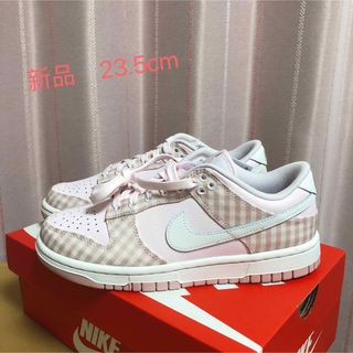 ナイキ(NIKE)のナイキ ダンク LOW ピンクチェック 新品 23.5(スニーカー)