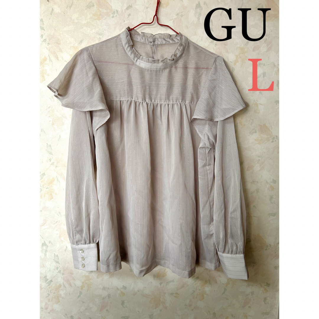 GU(ジーユー)のGU シアーブラウス　ピンクベージュ　L レディースのトップス(シャツ/ブラウス(長袖/七分))の商品写真