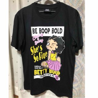 ベティブープ(Betty Boop)のベティちゃん表プリント裏ロゴ入り☆半袖Tシャツ Lサイズ色はブラックです(Tシャツ(半袖/袖なし))