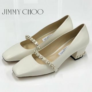 ジミーチュウ(JIMMY CHOO)の8447 ジミーチュウ レザー パール ストラップ パンプス アイボリー(ハイヒール/パンプス)