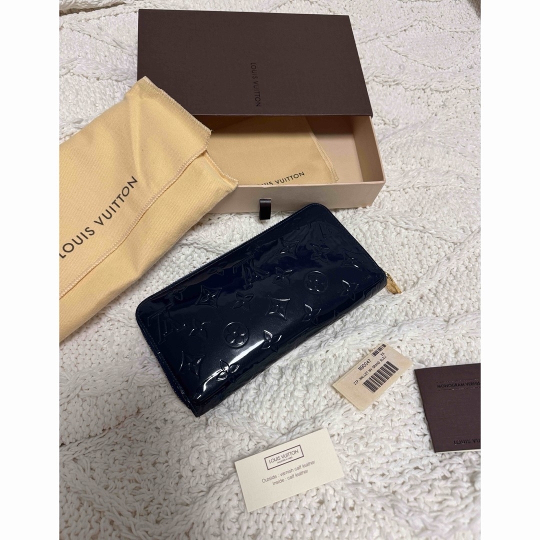 LOUIS VUITTON(ルイヴィトン)のLOUIS VUITTON ヴェルニ　長財布 レディースのファッション小物(財布)の商品写真