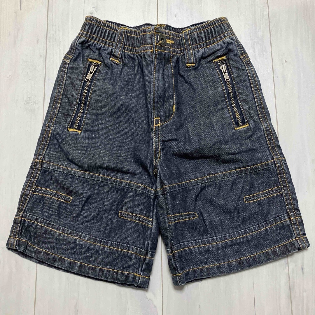 babyGAP(ベビーギャップ)のbaby GAP デニム ハーフパンツ 90 キッズ/ベビー/マタニティのキッズ服男の子用(90cm~)(パンツ/スパッツ)の商品写真