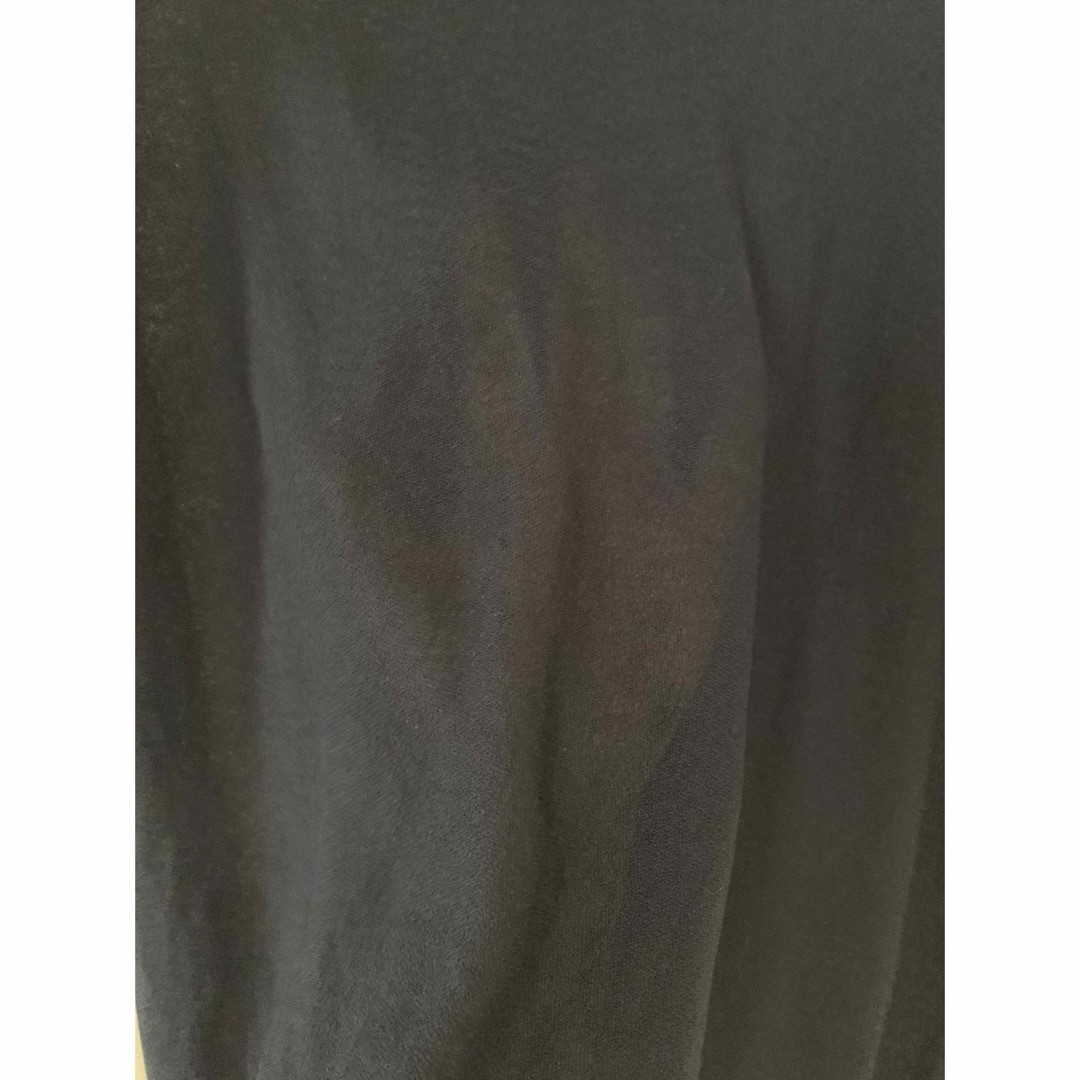 UNIQLO(ユニクロ)の未使用ユニクロ　シアークルーネックT ネイビー　紺色　Lサイズ レディースのトップス(Tシャツ(半袖/袖なし))の商品写真
