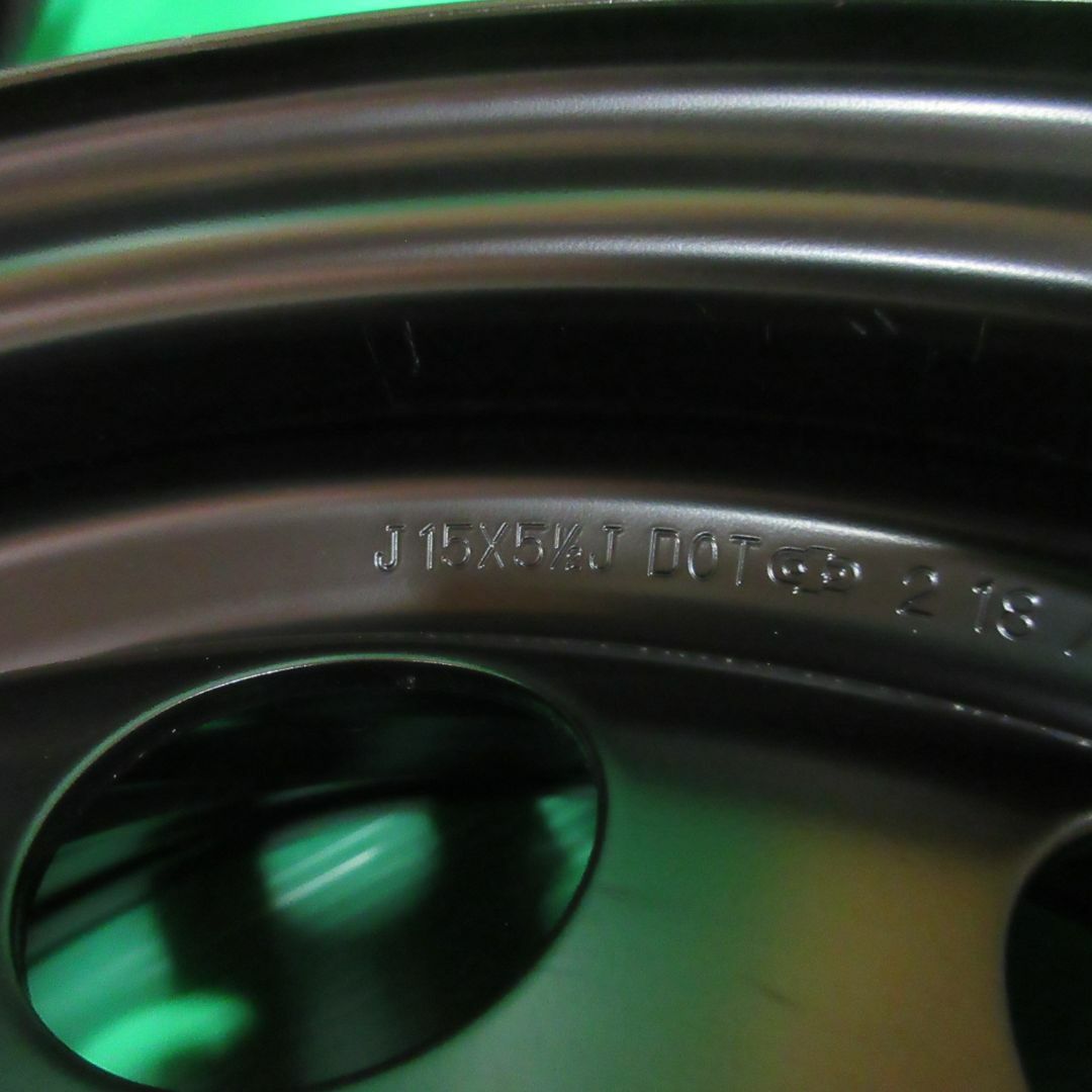 トヨタ(トヨタ)の美品 アクア純正鉄ホイール 15×5.5J 4穴PCD100 +45 アクシオ 自動車/バイクの自動車(ホイール)の商品写真