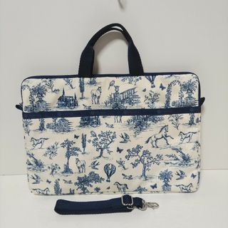 新品同様　LeSportsac　PC バッグ　ケース　 トワルドジュイガーデン