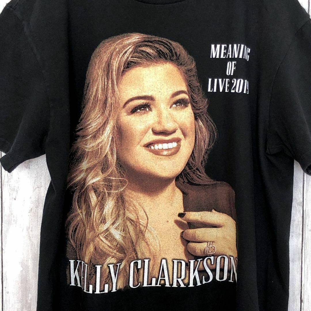 MUSIC TEE(ミュージックティー)のケリークラークソン　KELLY　サイズＭ　半袖黒ブラックＴシャツ　メンズ　古着 メンズのトップス(Tシャツ/カットソー(半袖/袖なし))の商品写真