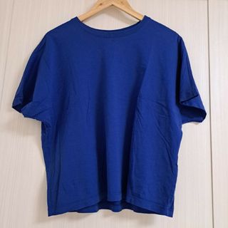 ユニクロ(UNIQLO)のユニクロ　UNIQLO　青色　Tシャツ　XＬサイズ　トップス(Tシャツ(半袖/袖なし))