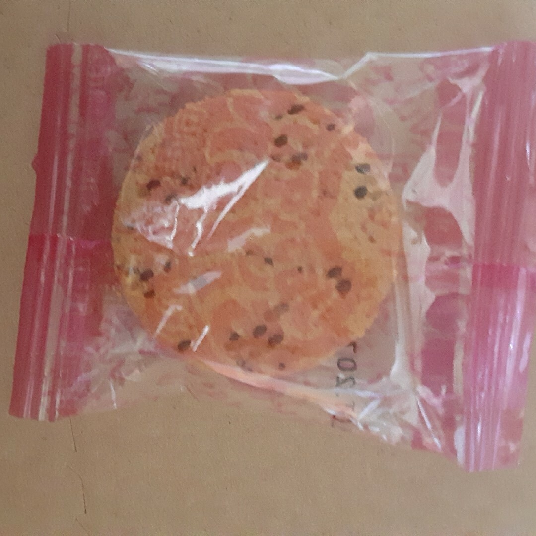 豆乳おからクッキー　ピンクソルト味50枚 食品/飲料/酒の食品(菓子/デザート)の商品写真