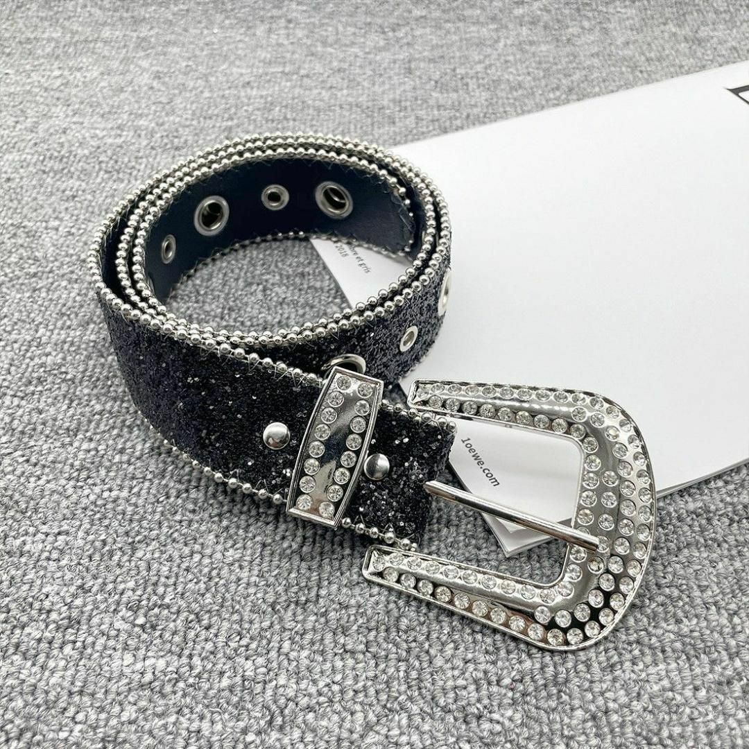 ブリンブリンベルト　ブラック　黒　スタッツ　キラキラ メンズのファッション小物(ベルト)の商品写真