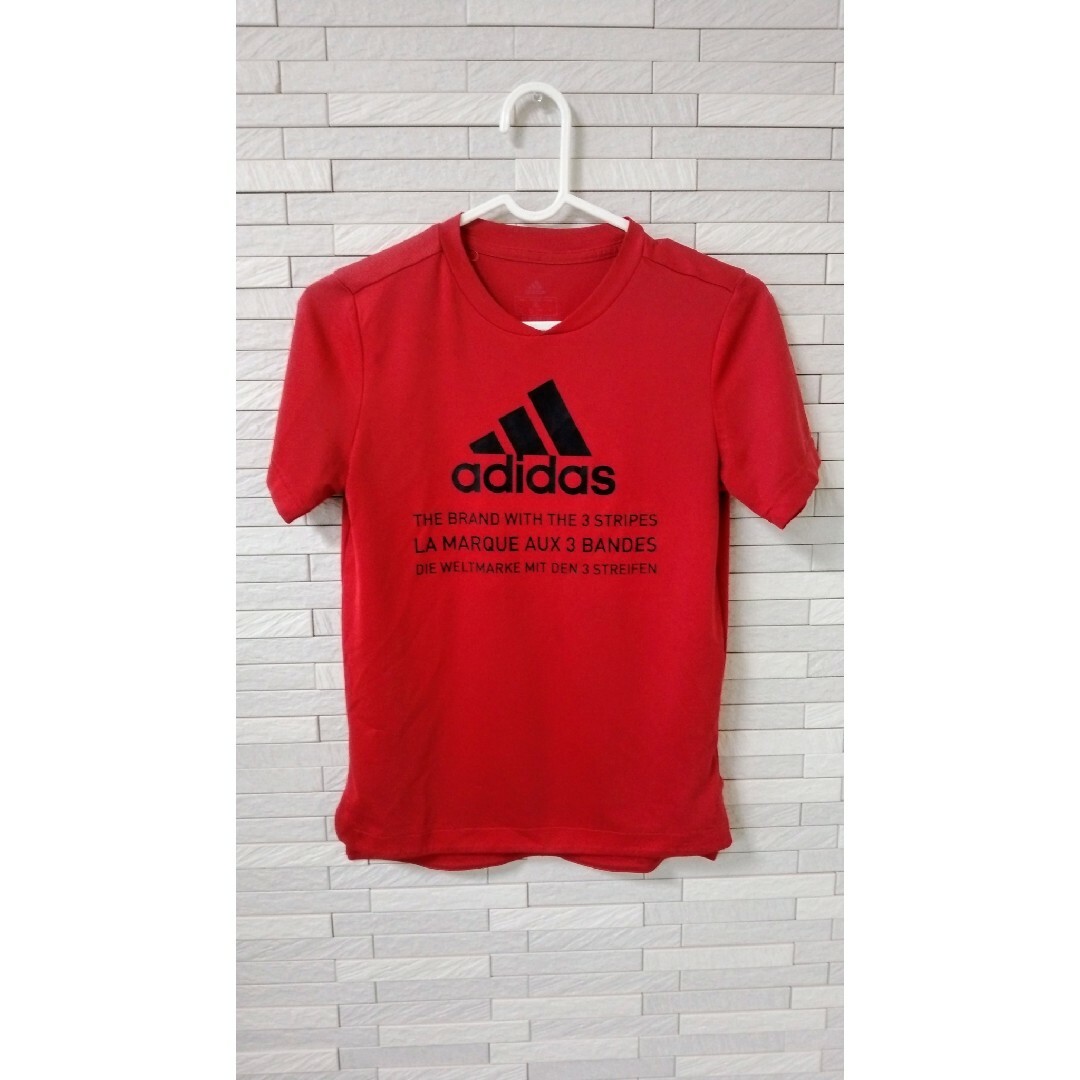 adidas(アディダス)のアディダス Ｔシャツ 半袖Ｔシャツ キッズ/ベビー/マタニティのキッズ服男の子用(90cm~)(Tシャツ/カットソー)の商品写真