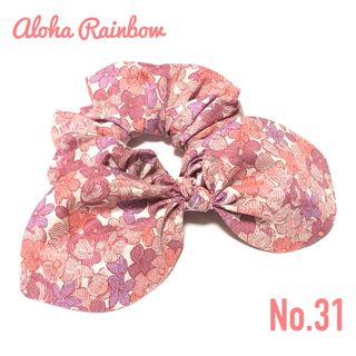 No.31☘️リボン シュシュ 花柄 ピンク☘️ハンドメイド☘️ウサ耳(ヘアアクセサリー)