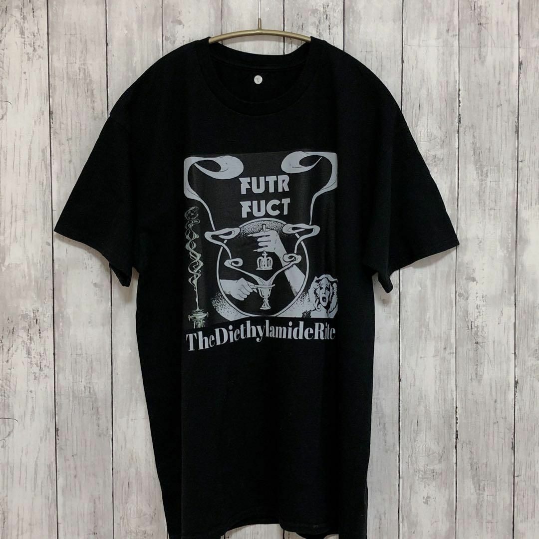 MUSIC TEE(ミュージックティー)のFUTR/FUCT　ミュージックティー　プリントデザインＴシャツ　サイズＬ　古着 メンズのトップス(Tシャツ/カットソー(半袖/袖なし))の商品写真