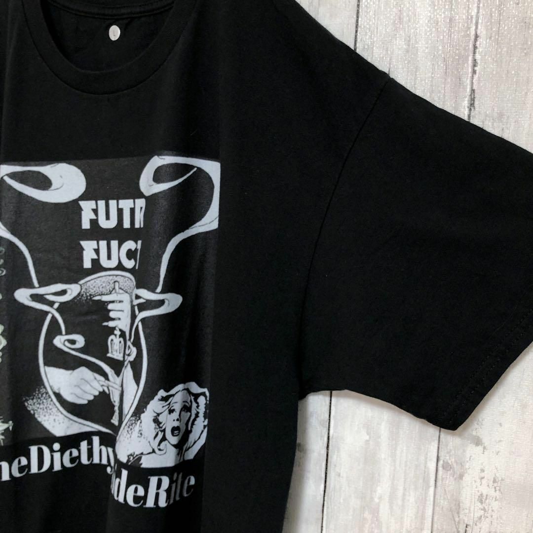 MUSIC TEE(ミュージックティー)のFUTR/FUCT　ミュージックティー　プリントデザインＴシャツ　サイズＬ　古着 メンズのトップス(Tシャツ/カットソー(半袖/袖なし))の商品写真