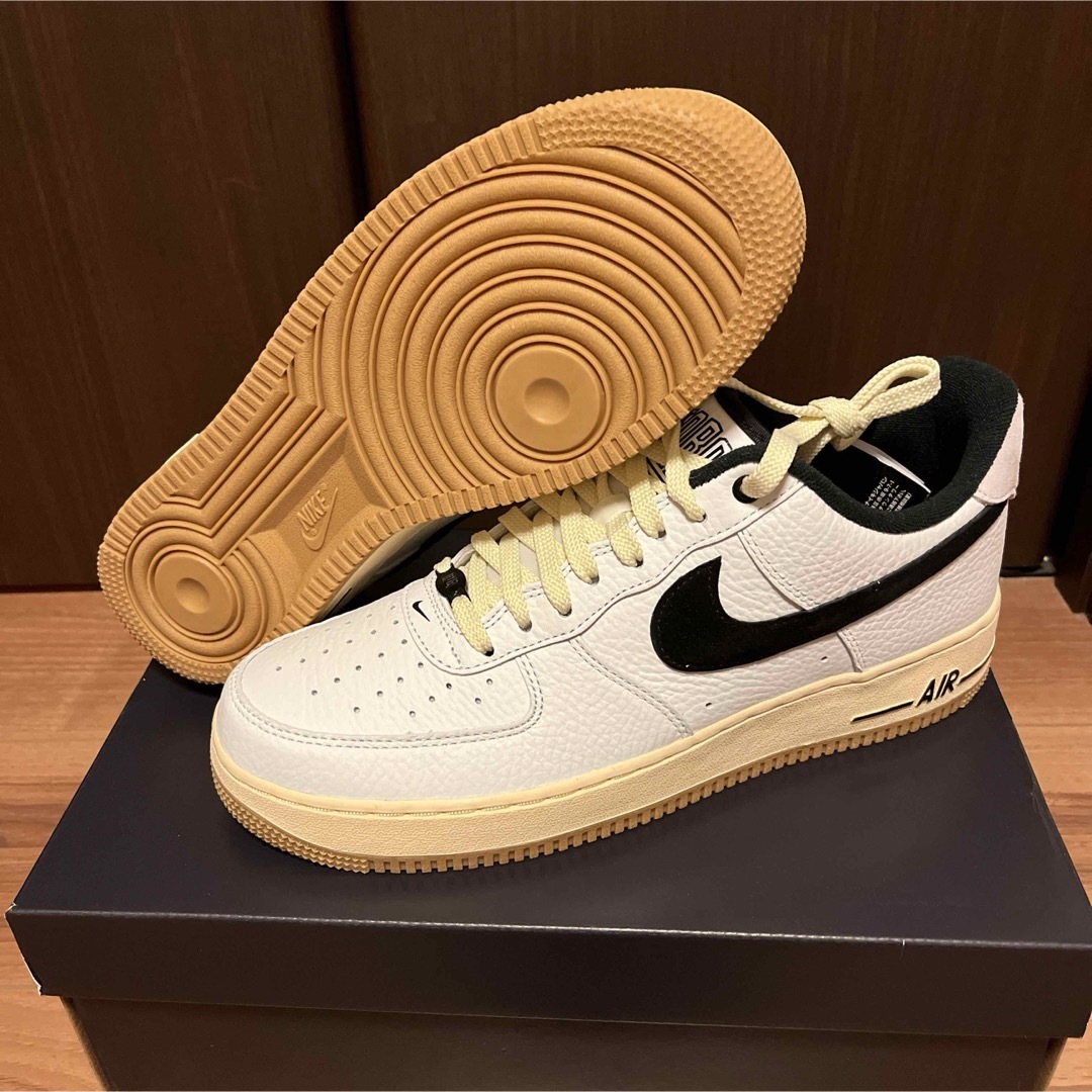 NIKE(ナイキ)の【新品黒タグ付】Nike WMNS AF1 ‘07 LX 28.5cm レディースの靴/シューズ(スニーカー)の商品写真