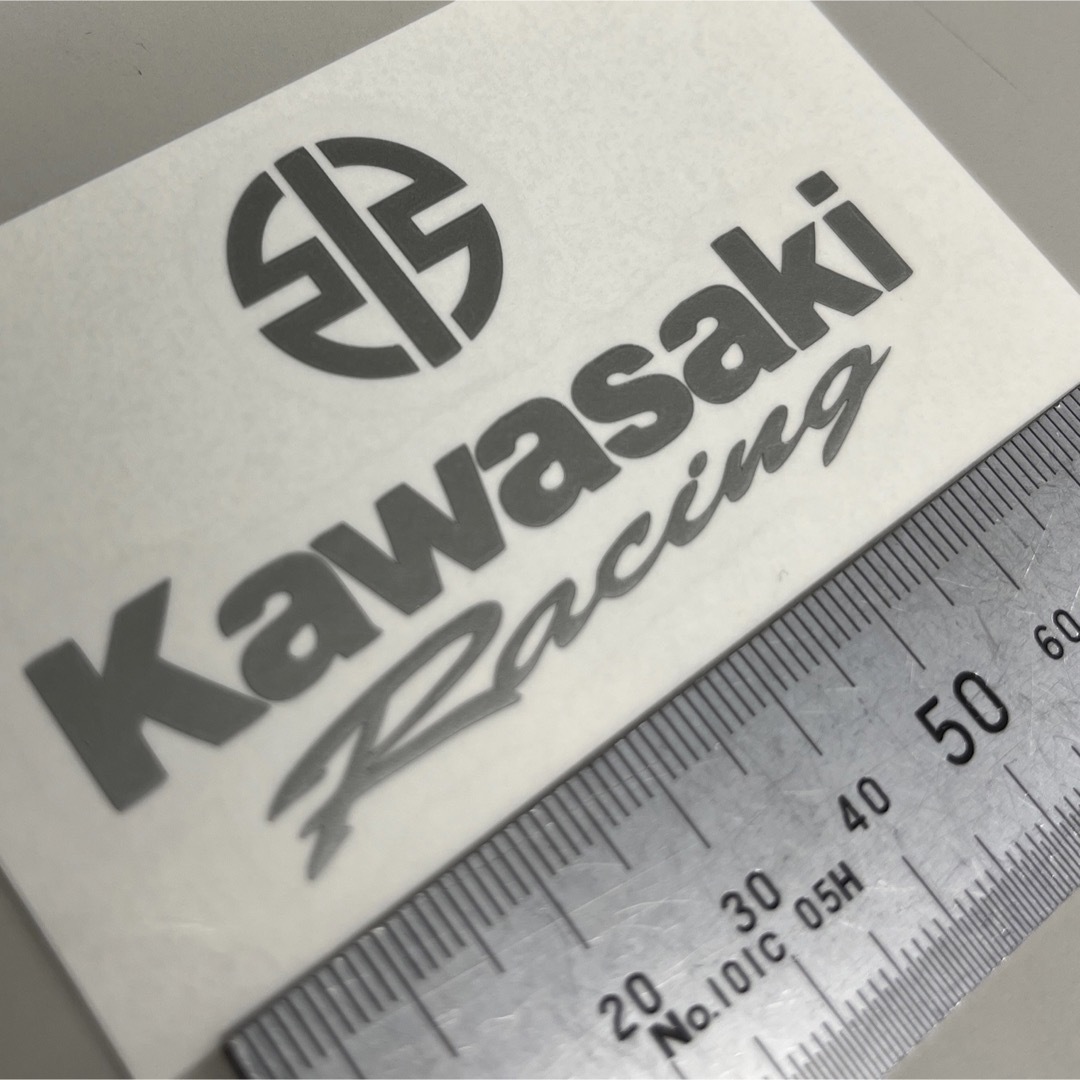 カワサキレーシング ステッカー Kawasaki Racingリバーマーク 自動車/バイクのバイク(ステッカー)の商品写真