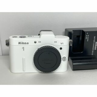 ニコン(Nikon)のニコン Nikon 1 V1 ボディ(ミラーレス一眼)