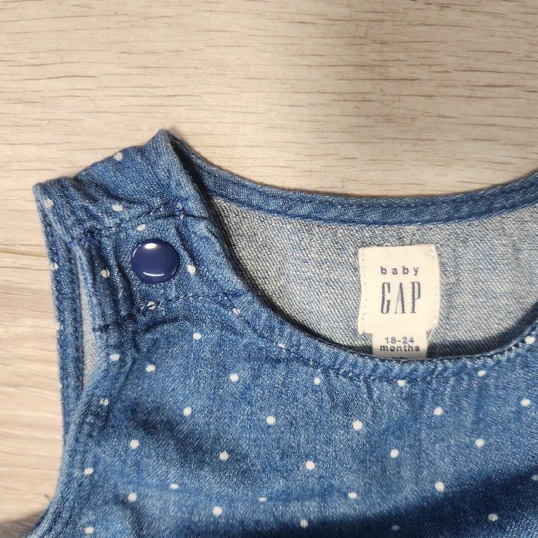 babyGAP(ベビーギャップ)のBaby GAP　ワンピース　90cm キッズ/ベビー/マタニティのキッズ服女の子用(90cm~)(ワンピース)の商品写真