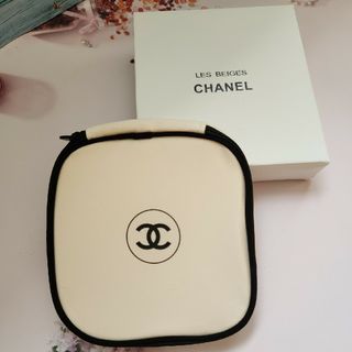 シャネル(CHANEL)の【新品】CHANEL シャネル ポーチ ホワイト スクエア  ノベルティ(ポーチ)