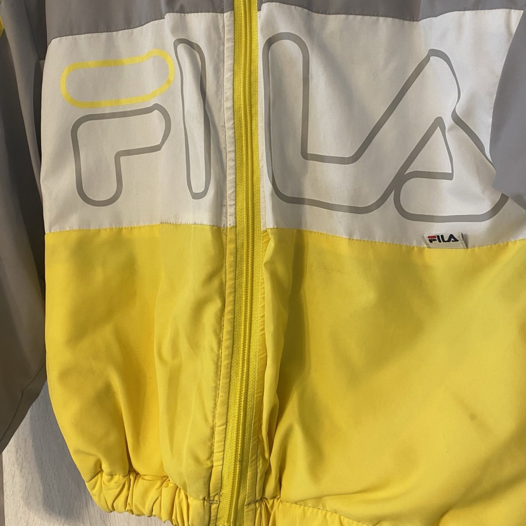 FILA(フィラ)のFILA ダウンジャケット　サイズ140 キッズ/ベビー/マタニティのキッズ服男の子用(90cm~)(ジャケット/上着)の商品写真