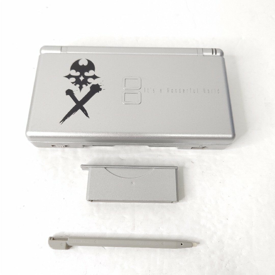 Nintendo ニンテンドーDSlite すばらしきこのせかい 美品 任天堂 Nintendo ニンテンドーDSlite すばらしきこのせかい 美品 任天堂