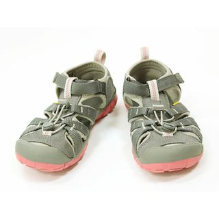 キーン(KEEN)の【夏物 新入荷!】▲キーン/KEEN▲20cm スポーツサンダル/アウトドアシューズ/靴 グレー シーキャンプ アウトドア キャンプ 川遊び 水遊び プール 海水浴【中古】子供 キッズ kids 女の子 夏 shoes seasonal 124042(サンダル)