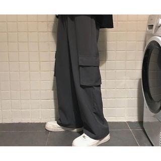 カジュアルパンツ　メンズ　パンツ　薄手　ストリート系　ゆったり　Ｌサイズ