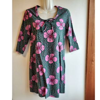 マリメッコ(marimekko)のMarimekko　マリメッコ　花柄ワンピース(ひざ丈ワンピース)