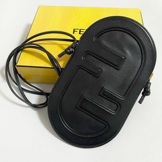 ルイヴィトン(LOUIS VUITTON)のFENDI / フォンフォルダー ブラック(ショルダーバッグ)