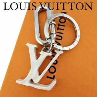 ルイヴィトン(LOUIS VUITTON)のルイヴィトン ポルトクレLVシャープ ホワイト シルバー キーリング キーホルダ(チャーム)