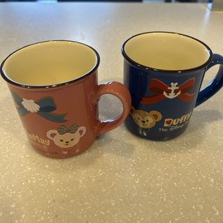 ディズニー(Disney)のダッフィ&シェリーメイ　マグカップセット(グラス/カップ)