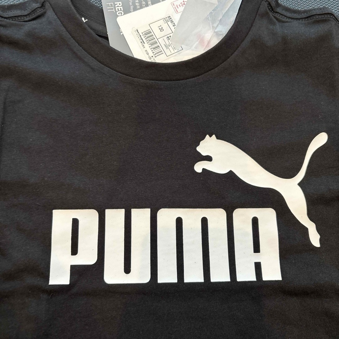 PUMA(プーマ)の130 PUMA 黒　グレー　半袖Tシャツ２枚 キッズ/ベビー/マタニティのキッズ服男の子用(90cm~)(Tシャツ/カットソー)の商品写真