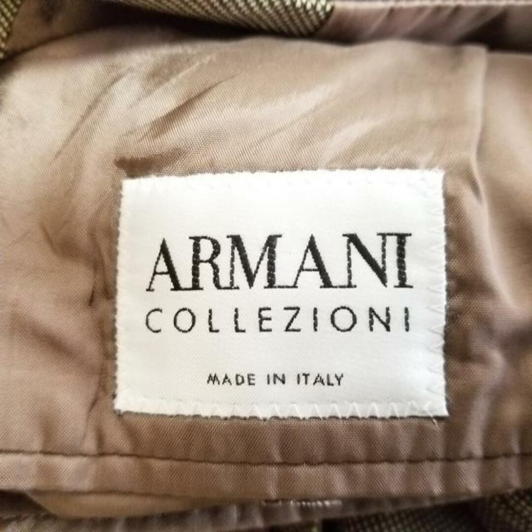 ARMANI COLLEZIONI(アルマーニ コレツィオーニ)のARMANICOLLEZIONI(アルマーニコレッツォーニ) シングルスーツ サイズ46 S メンズ - アイボリー×ダークブラウン ネーム刺繍 メンズのスーツ(セットアップ)の商品写真