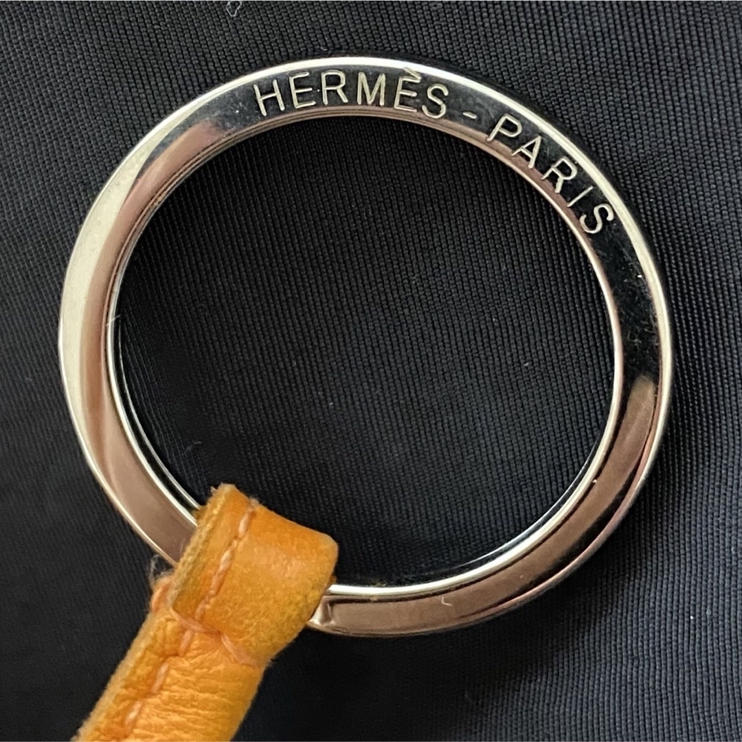 Hermes(エルメス)の【5/1お値下げ】HERMES カルメン タッセルチャーム レディースのファッション小物(キーホルダー)の商品写真