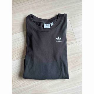 adidas Tシャツ　ブラック　フリーサイズ