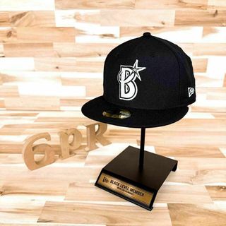 ニューエラー(NEW ERA)のレア【ニューエラ×横浜ベイスターズ】ホワイト ロゴ キャップ 黒ブラック×白(キャップ)